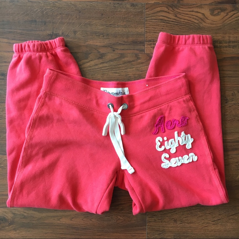Aeropostale pink capri sweats